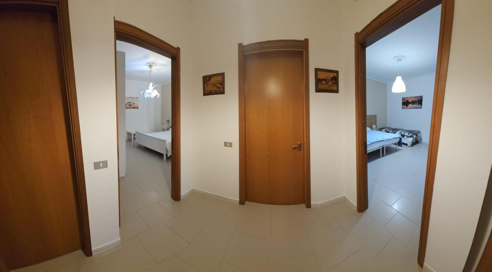 Interno 14 Bed & Breakfast Taranto Bagian luar foto